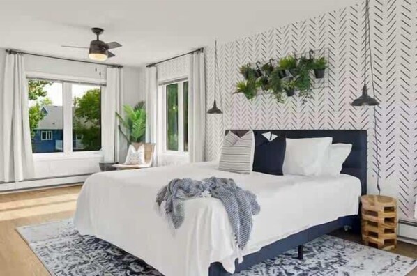 6 chambres, fer et planche à repasser, lit parapluie, Wi-Fi