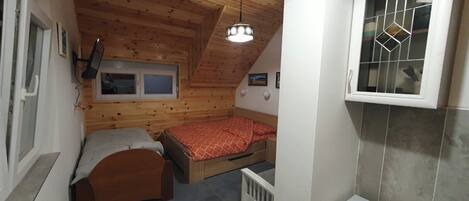 1 bedroom, WiFi, bed sheets