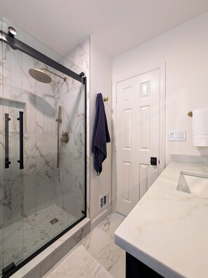 Shower, hair dryer, towels, soap - Hidden Haven near DC:  4Bed, 4Bath, Gym, Garage, All Private Parking & Amenities (Alexandria)