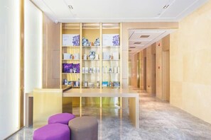 Unclassified image, 3 of 25, button - Lavande Hotel (Beijing China World Wanda Branch) (Beijing)