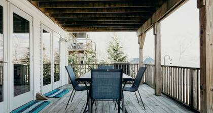 Eleanor's Cove - Apartment on Bayview St