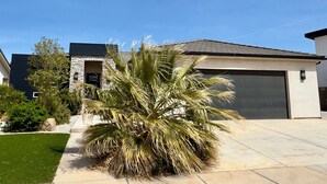 Unclassified image, 3 of 19, button - Desert retreat in Hurricane-Extended Stays (Hurricane)
