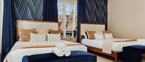 6 Schlafzimmer, Schreibtisch, Bügeleisen/Bügelbrett, WLAN