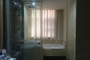 Bathroom - Jiatai Hotel (Binzhou)