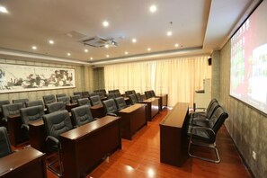 Unclassified image, 2 of 50, button - Jiatai Hotel (Binzhou)
