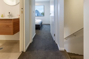 2 sovrum, strykjärn/strykbräda, gratis wi-fi och sängkläder