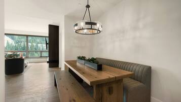 Room, 3 Bedrooms (Alpine Residence) | Living area | 55-inch TV with cable channels, Netflix, streaming services