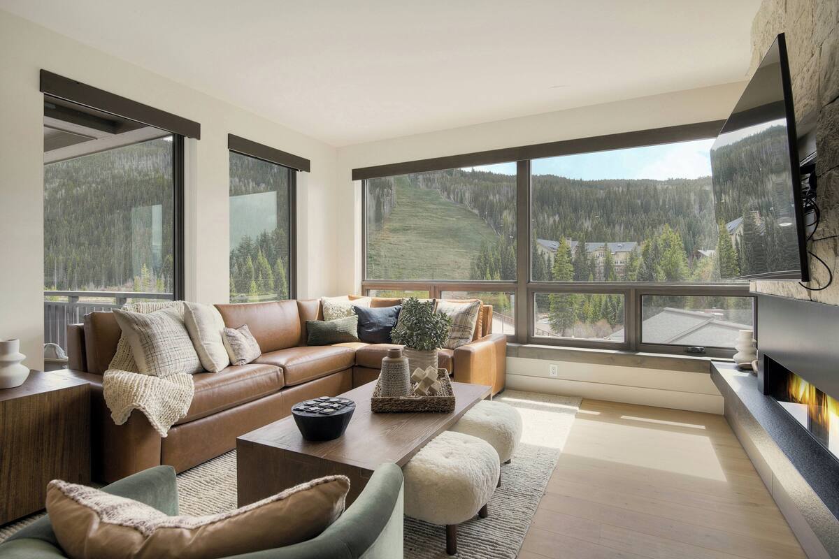 Chambre, 3 chambres (Alpine Residence) | Vue de la chambre