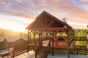 House (Multiple Bedrooms) | Bahagian dalam