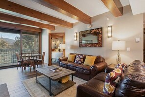 Exterior - Comfortable 2BR Antlers Condo in Lionshead Village (Vail)
