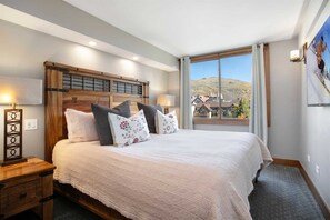 Exterior - Comfortable 2BR Antlers Condo in Lionshead Village (Vail)