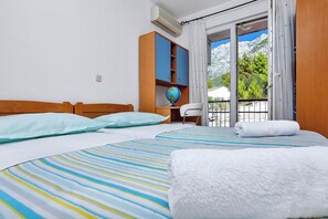 2 bedrooms, iron/ironing board, free WiFi - Modern apartment Katarina (Makarska)