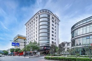 Exterior - Rezen Dong Hotel (Hangzhou Wulin Square Zhejiang University of Technology) (Hangzhou)