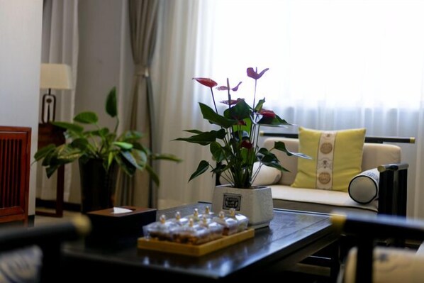 Room - Harmonious Qianjin Hotel (Kaili)