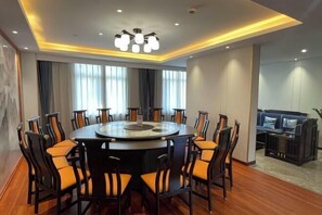 Restaurant - Harmonious Qianjin Hotel (Kaili)