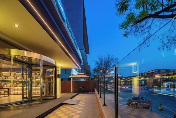 Exterior - Hanting Hotel (Xi'an)