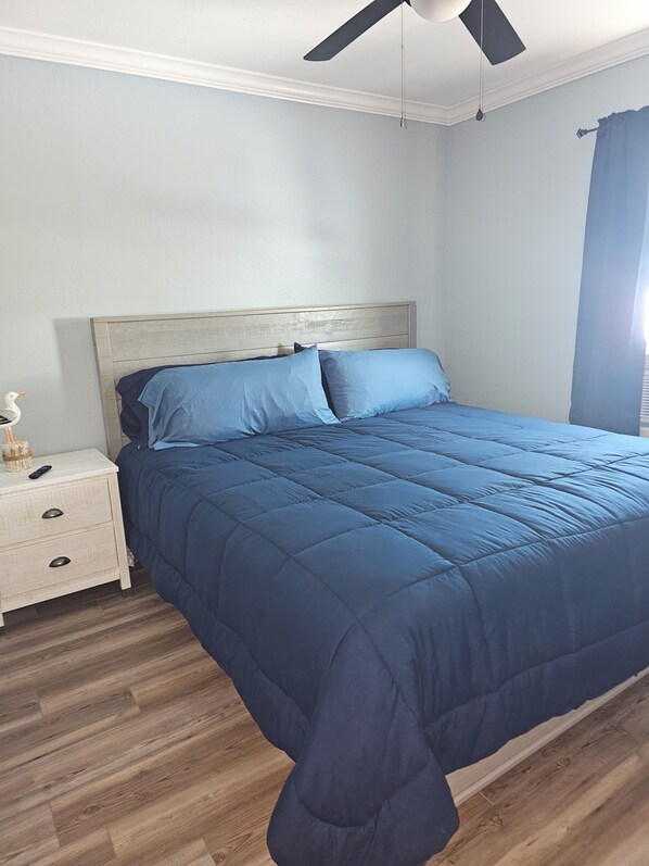 2 bedrooms, WiFi, bed sheets