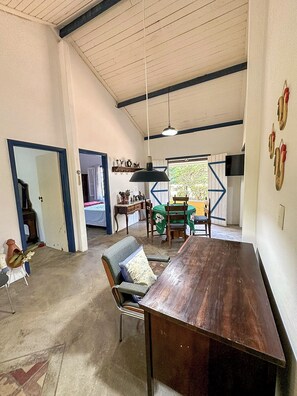 3 chambres, Wi-Fi, draps fournis