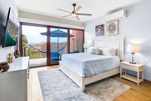 4 bedrooms, iron/ironing board, free WiFi, bed sheets - NEW Luxury 4 BR/4.5 BA, Ocean/Mountain Views, 3,000+ Sq. Ft, Prime Location!! (San José del Cabo)