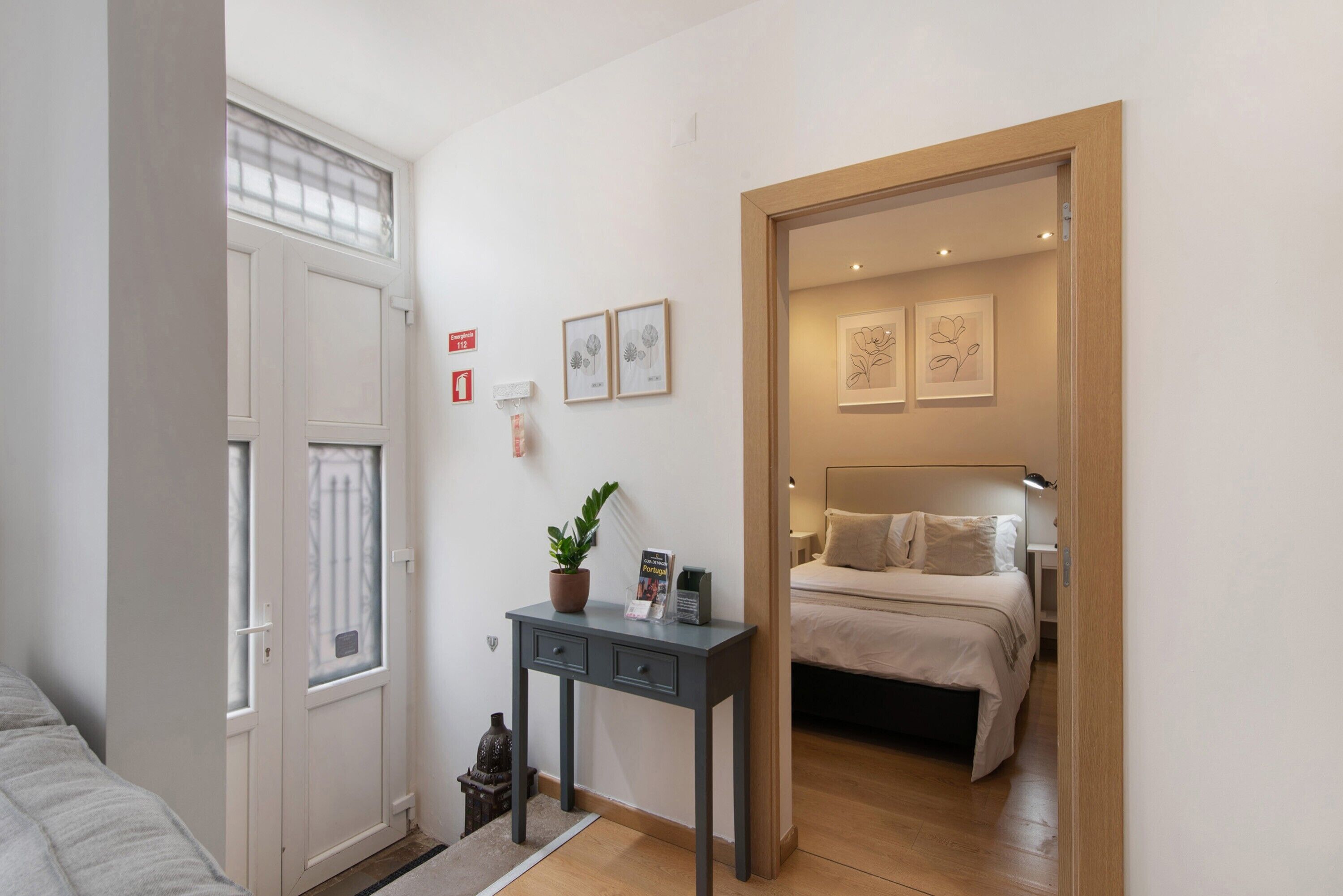 2 camere, ferro/asse da stiro, Wi-Fi gratuito, lenzuola