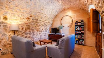 Fernseher, Stereoanlage