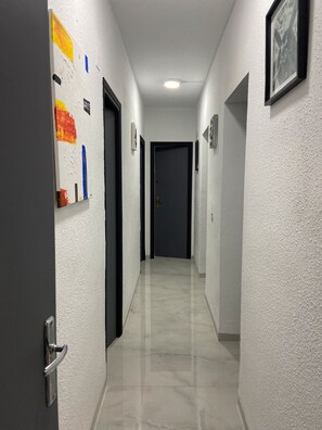 Interior - Villa 'Las Fuentes' with Sea View, Wi-Fi and Air Conditioning (Alcossebre)