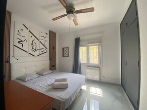 3 bedrooms, iron/ironing board, free WiFi, bed sheets - Villa 'Las Fuentes' with Sea View, Wi-Fi and Air Conditioning (Alcossebre)