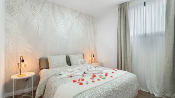 2 sovrum, strykjärn/strykbräda, gratis wi-fi och sängkläder