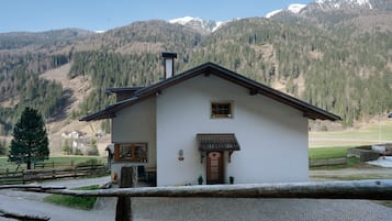 Esterni