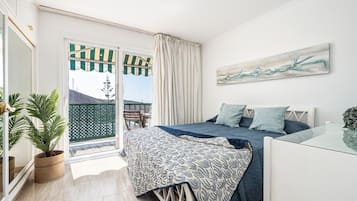 2 sovrum, strykjÀrn/strykbrÀda, gratis wi-fi och sÀngklÀder