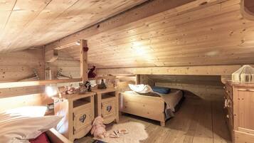 3 chambres, fer et planche Ă repasser