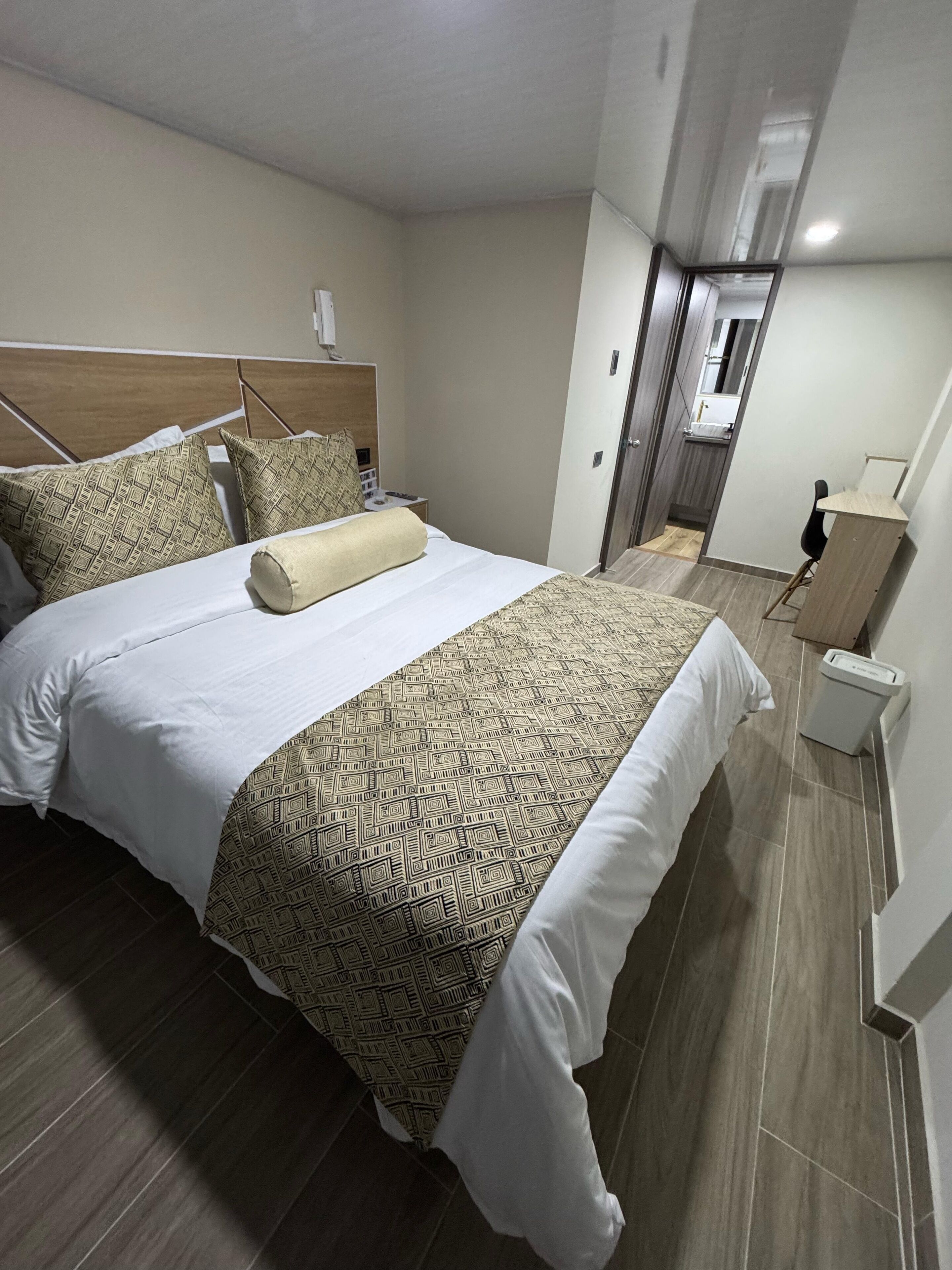 1 habitación, wifi y ropa de cama 