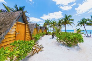 Bungalow, 1 Double Bed, Ocean View | Free WiFi, bed sheets - Mía Tulum Tribe (Tulum)