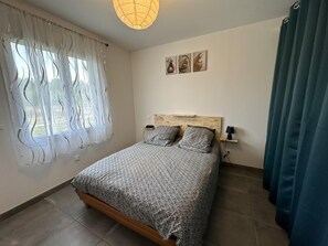 3 多间卧室、WiFi