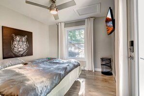 3 bedrooms, free WiFi, bed sheets