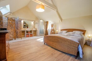 4 slaapkamers, reisbedje, gratis wifi