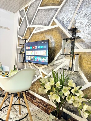 Interior - Charming 1BR Apt in the Heart of Maculusso-Free Netflix-High speed wifi (Luanda)
