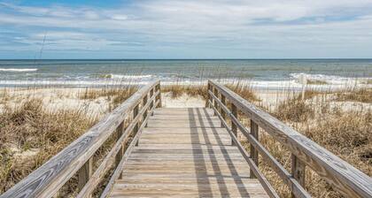Litchfield Country Club 4 Bedroom/4 Bath Cottage on Golf Course - Pawleys Island