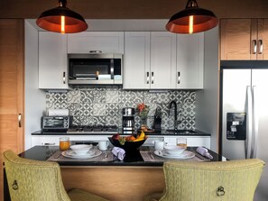 Microwave, oven, stovetop, dishwasher