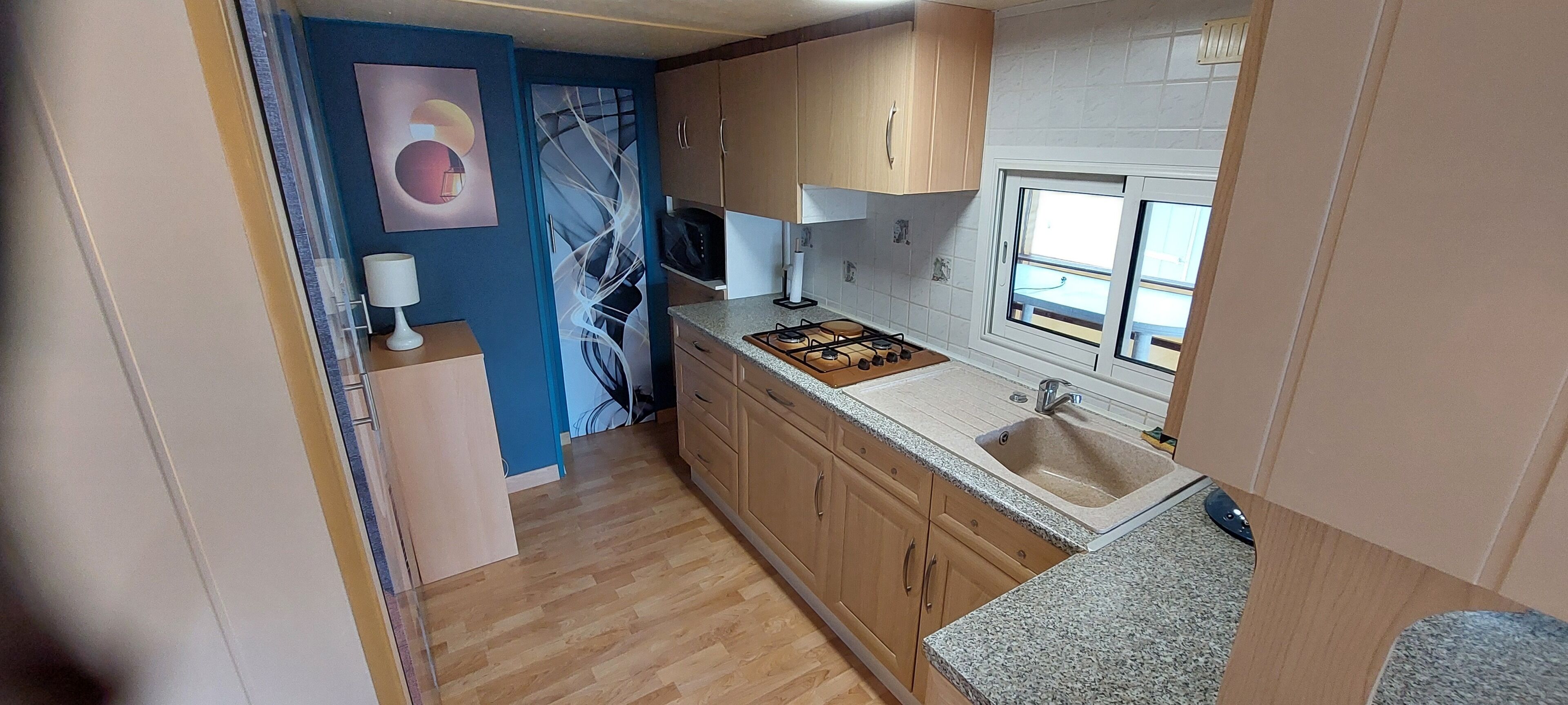 Fridge, microwave, coffee/tea maker, electric kettle