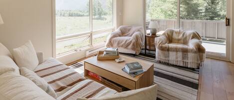 Älytelevisio, kirjoja