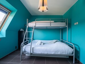 3 bedrooms, internet