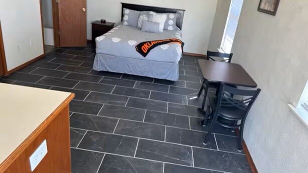 Living area - Wellsprings (Stillwater)