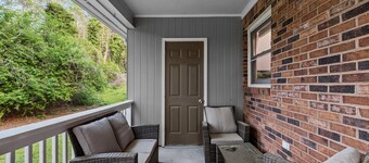 Sunwoven Townhouse half a mile to downtown!