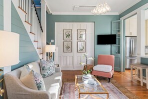 Smart-tv en een open haard