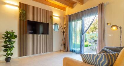 GuestHost - Oasis of the Knight!