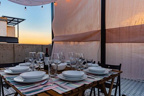 Stylish Condo w/ Patio Near Angel of Independence and Zocalo Square