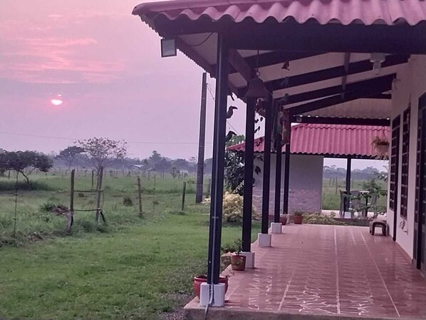 Terrace/patio - COUNTRY HOUSE VILLA MARY (Meta)