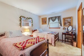 3 bedrooms, Internet