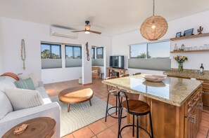 Smart TV - Charming 2-Bedroom House, close to Puerto Los Cabos Marina, Great Views! (San Jose del Cabo)